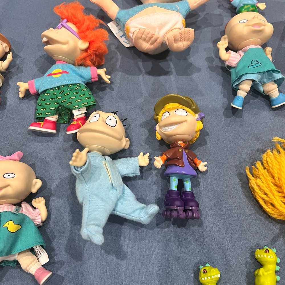 Vintage Rugrats Family Dolls & Accessories Toy Lot. Total of 24 pieces - Picture 6 of 8